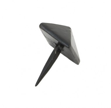 33194 Pyramid Door Stud 3/4
